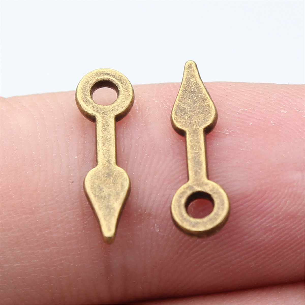 Vintage Fashion Stores - 40 Buah 16X5Mm 3 Warna Warna