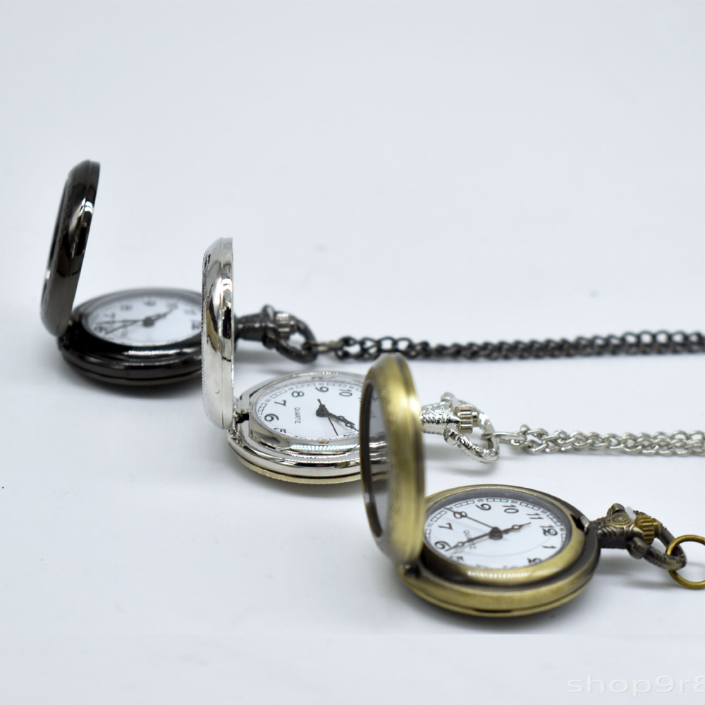 Kalung Liontin Jam Saku Logam  - Vintage Fashion Enthusiasts ulasan dan harga