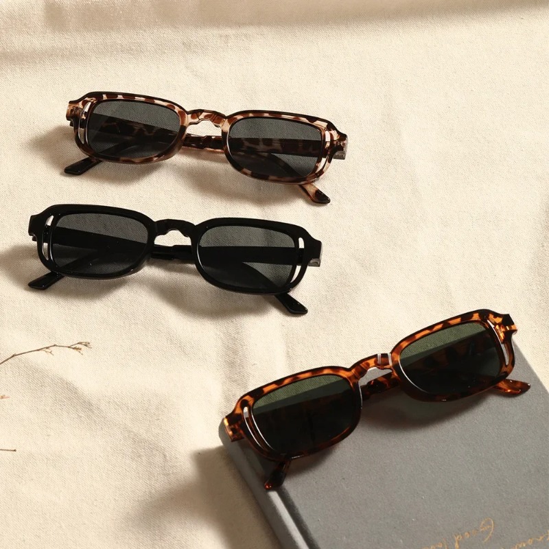 Kacamata Hitam Persegi Panjang - Vintage Fashion Enthusiasts ulasan dan harga