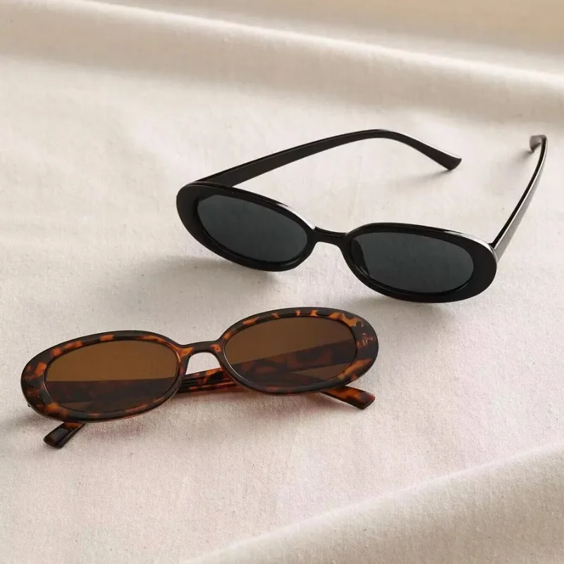 Kacamata Hitam Oval Klasik unt - Vintage Outdoor Fashion ulasan dan harga